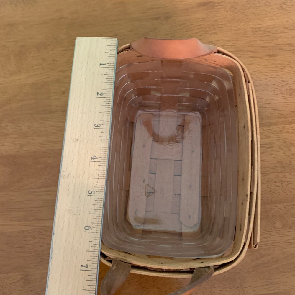 Longaberger Leather Handle Baskets with Liners (2) - Picture 7 of 10